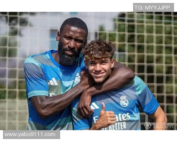 雷霆与皇马季前赛精彩对决展现篮球与足球的激情碰撞